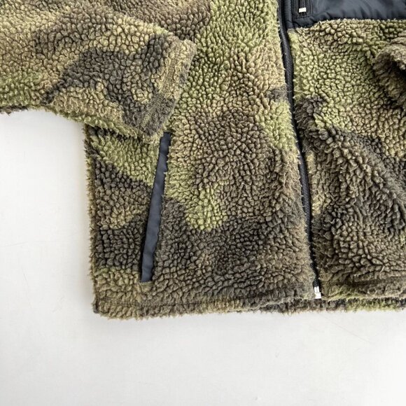 Urban Pipeline Fuzzy Camo Jacket - Picture 3 of 8